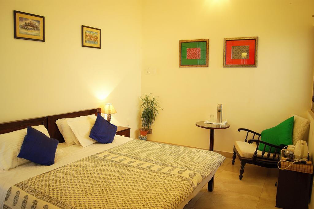 Aashray Apartamento Varanasi Habitación foto